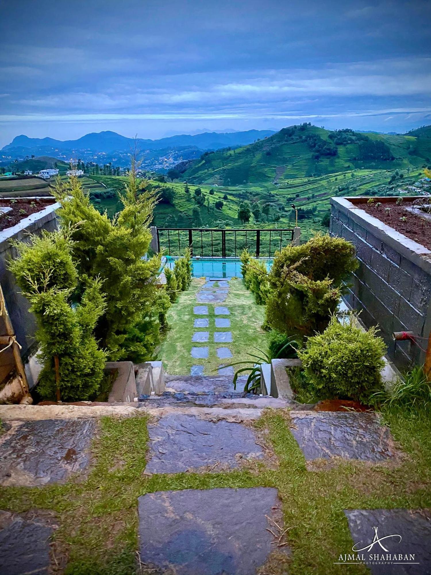 Mountain Trails Hotel Ooty Buitenkant foto