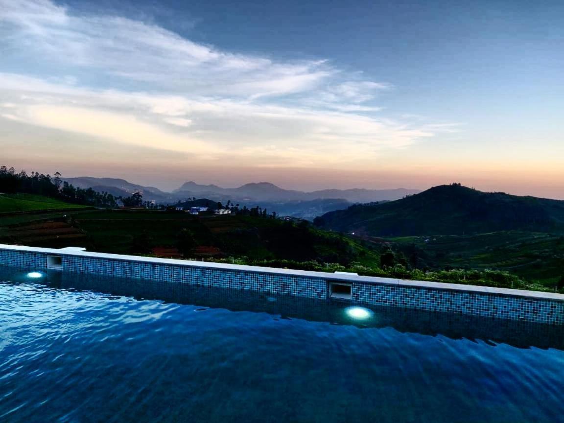 Mountain Trails Hotel Ooty Buitenkant foto